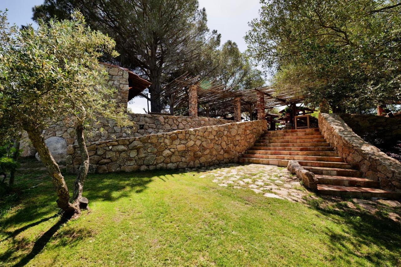 Domaine Pozzo Di Mastri Hotel & Spa Figari (Corsica) Exterior foto